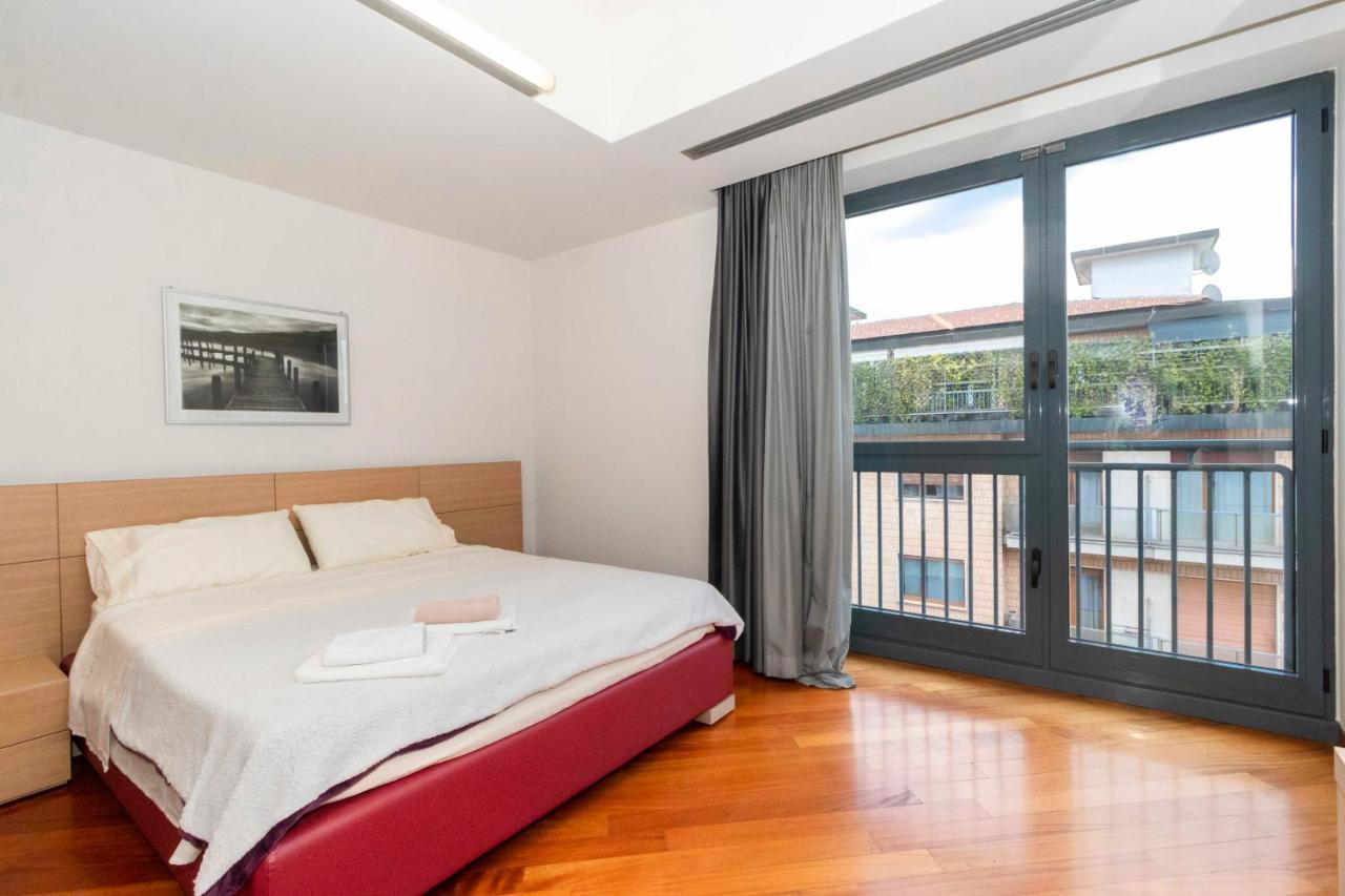 Open Space 53 Con Parcheggio In Struttura E Colazione Deliziosa 都灵 外观 照片