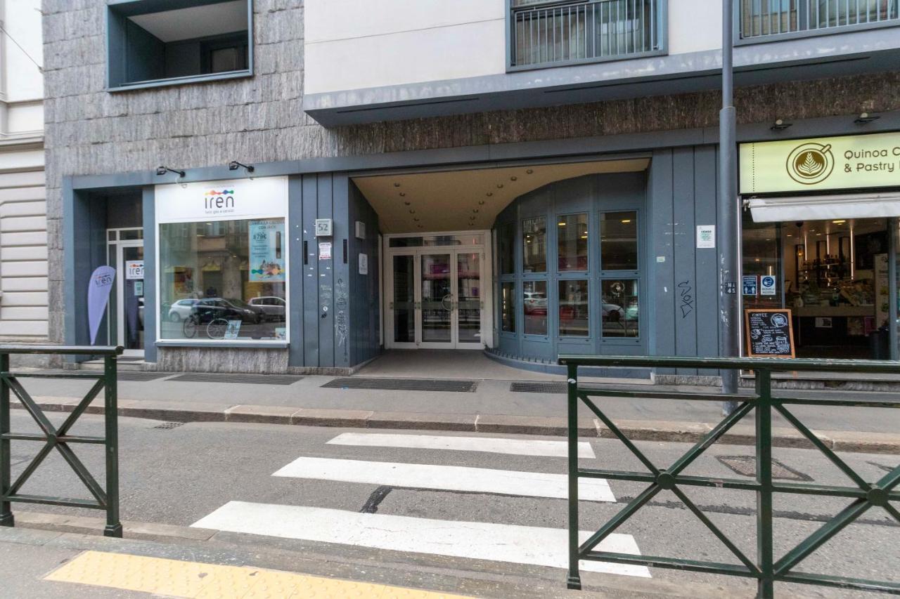 Open Space 53 Con Parcheggio In Struttura E Colazione Deliziosa 都灵 外观 照片